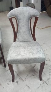 تعمیر و تعویض پارچه صندلی نهارخوری